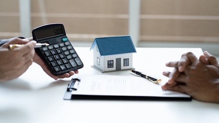 Higher Home Loan EMI or Longer Tenure Making the Right Choice